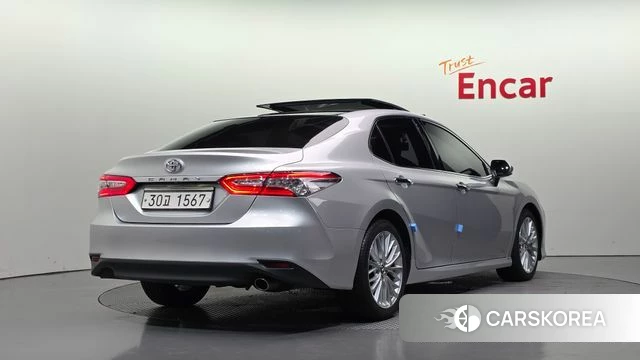 Toyota Camry (XV70) id 4717993 из Кореи 12