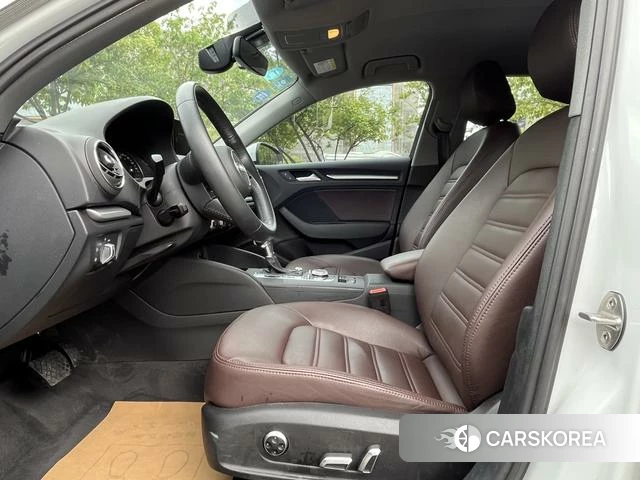 Audi A3 id 4211826 из Китая 12