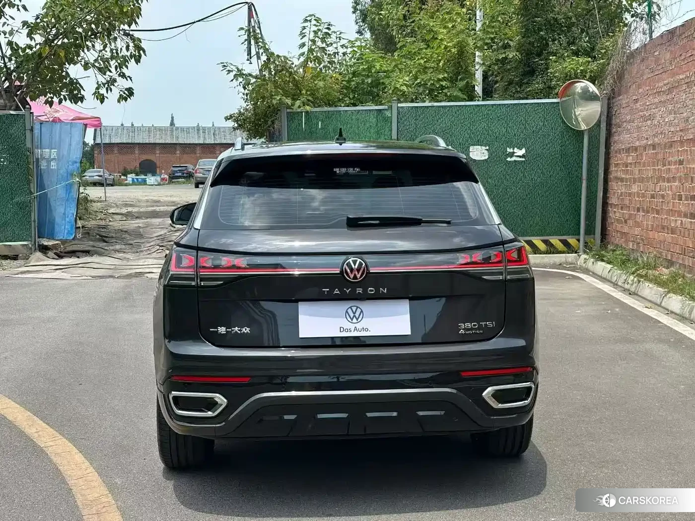 Volkswagen Tayron 2025 Silver/gray из Китая, фото 2