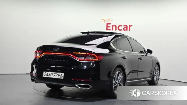 Hyundai Grandeur IG id 4424821 из Кореи 12
