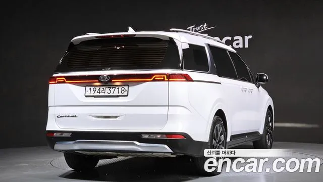 Kia Carnival 4th generation id 2425983 из Кореи 12