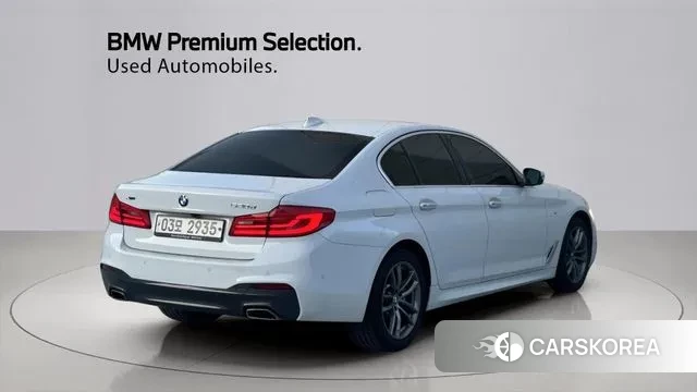 BMW 5 Series (G30) id 3619195 из Кореи 11