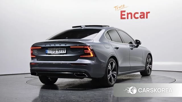 Volvo S60 3rd generation id 3911138 из Кореи 12