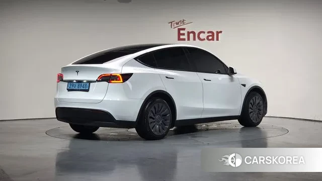 Tesla Model Y id 3251512 из Кореи 12