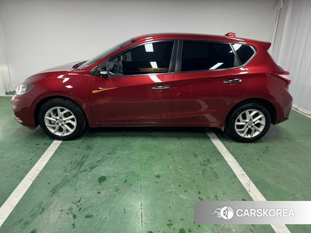 Nissan TIIDA id 4208688 из Китая 12