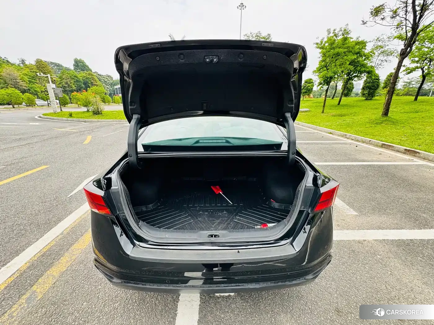Nissan Altima id 4679782 из Китая 12