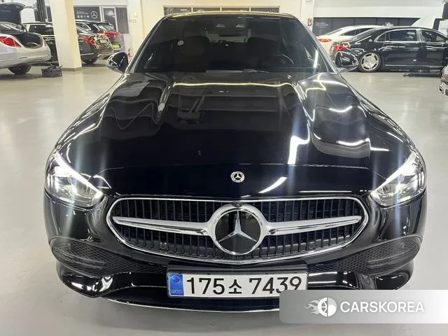 Mercedes-Benz C-Class W206 2023 Черный из Кореи, фото 2