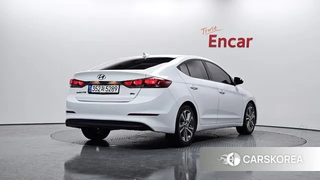 Hyundai Avante AD id 3357223 из Кореи 12