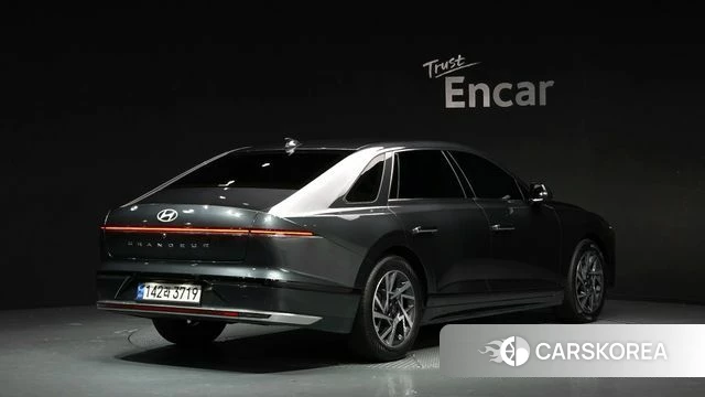 Hyundai Grandeur (GN7) id 4631021 из Кореи 12