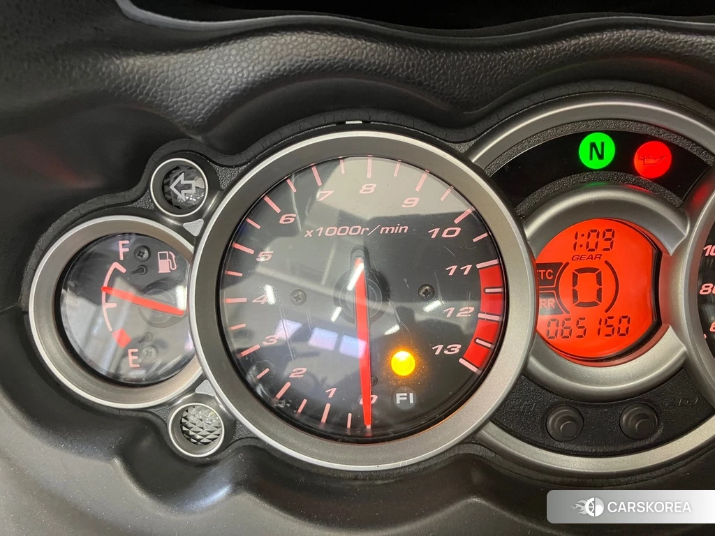 Проданный Suzuki GSX1300R HAYABUSA 2015 из Японии, фото 2