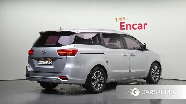 Kia The New Carnival id 4672808 из Кореи 12