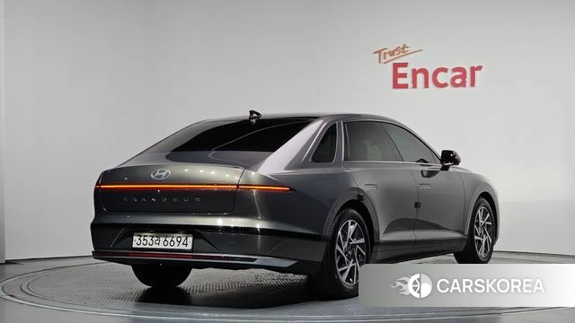 Hyundai Grandeur (GN7) id 4223233 из Кореи 12