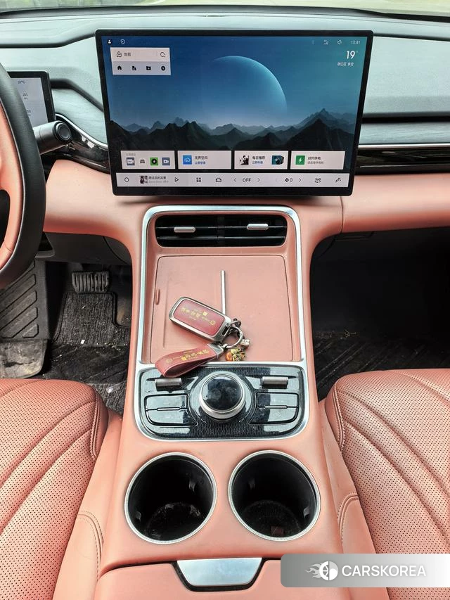 Geely Galaxy Galaxy L6 id 3945134 из Китая 12