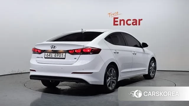 Hyundai Avante AD id 2971510 из Кореи 12