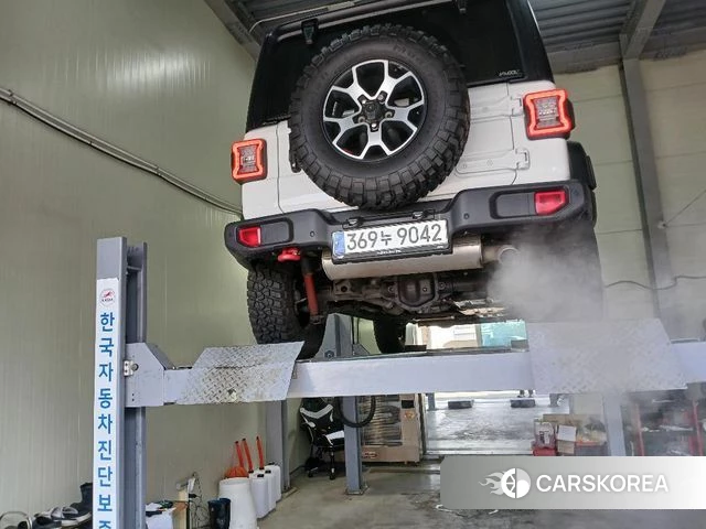 Jeep Wrangler (JL) 2023 Белый из Кореи, фото 2