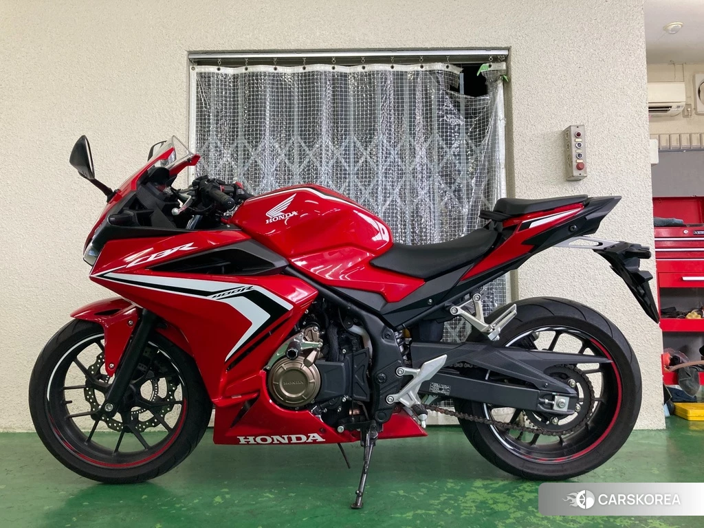 Проданный Honda CBR400R ABS 2021 из Японии, фото 2