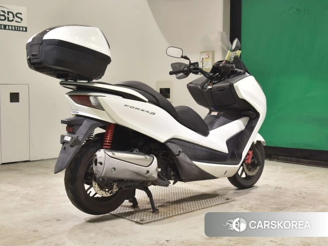 Проданный Honda FORZA 2013 из Японии