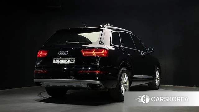 Audi Q7 (4M) id 3801143 из Кореи 12