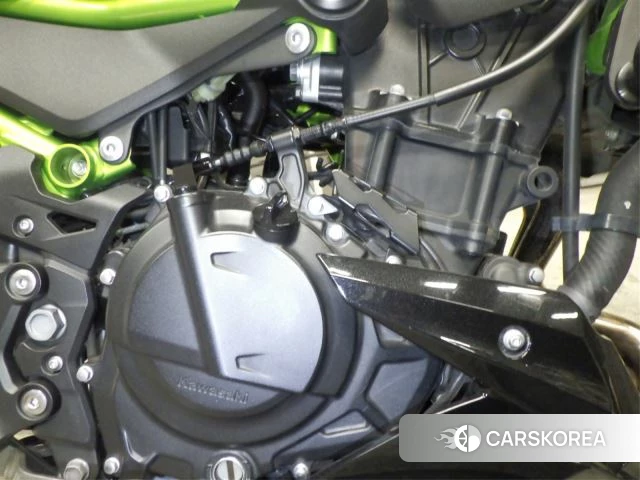 Engine photo