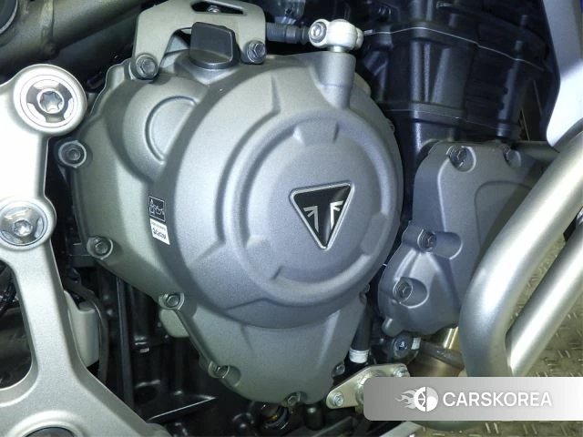Engine photo