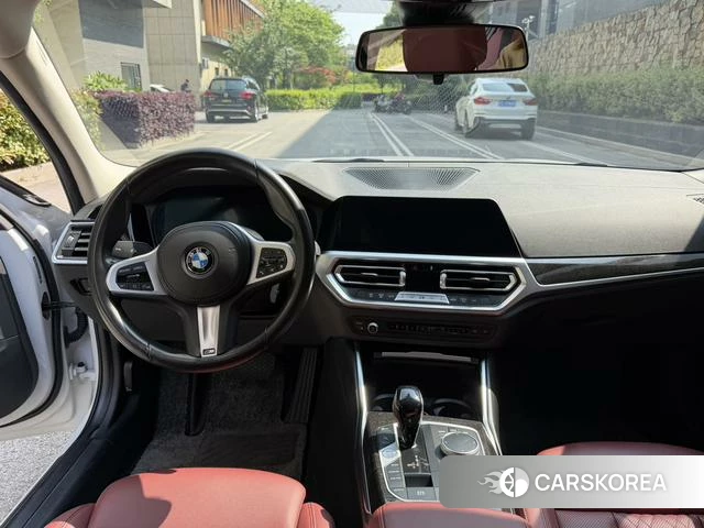 BMW 3 series 2022 Белый из Китая, фото 3