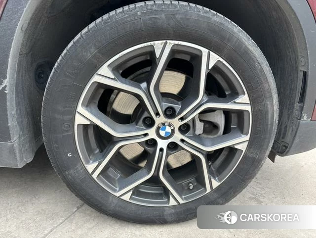 BMW X1 id 4289985 из Китая 10