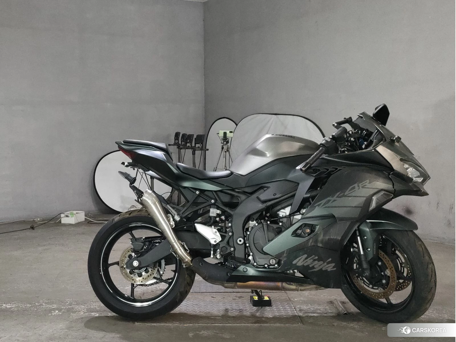 OTHER NINJA ZX-4R SE 2025 из Японии, фото 3