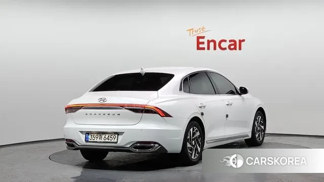 Hyundai The New Grandeur IG Hybrid id 3577373 из Кореи 12