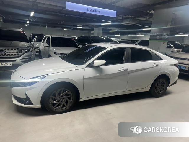 Hyundai Avante Hybrid (CN7) 2022 Белый из Кореи, фото 5