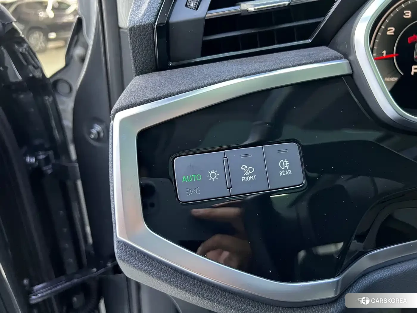 Audi Q3 id 4570840 из Китая 12