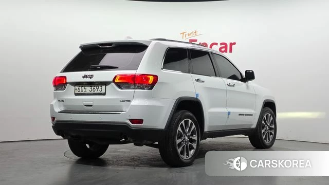 Jeep Grand Cherokee id 4318113 из Кореи 12