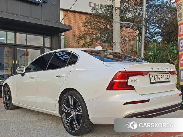 Volvo S60 3rd generation 2020 Белый из Кореи, фото 5