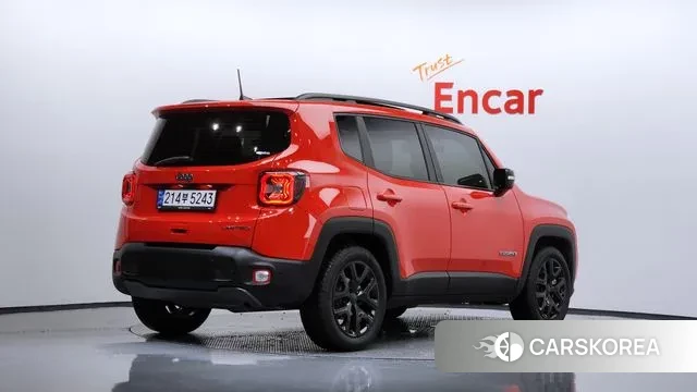 Jeep Renegade id 3231278 из Кореи 12