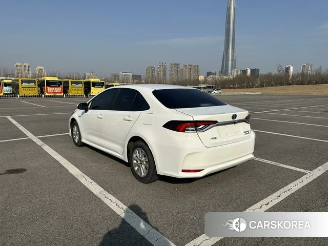 Toyota Corolla 2022 Белый из Китая, фото 2