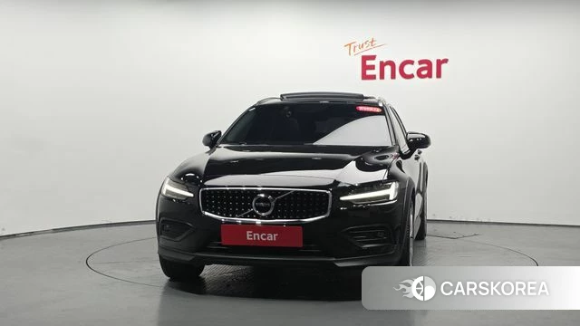 Volvo V60 Cross-Country 2nd Generation id 4581720 из Кореи 12