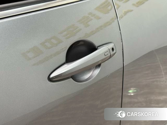 Nissan Xuan Yi id 4261452 из Китая 12