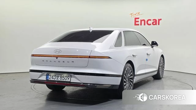 Hyundai Grandeur (GN7) id 4194627 из Кореи 12