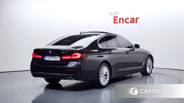 BMW 5 Series (G30) id 3606662 из Кореи 12