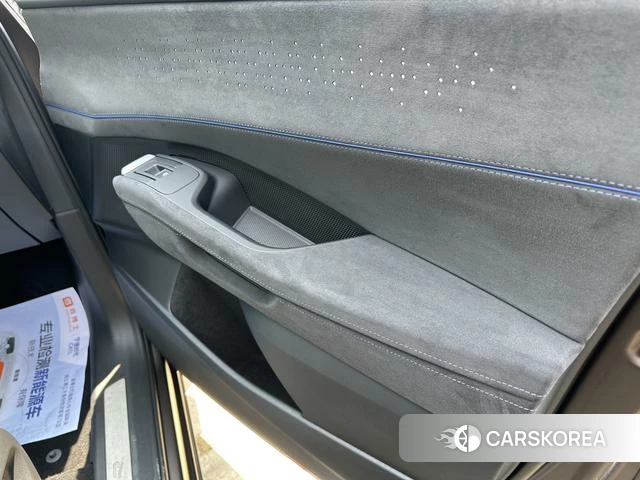 Volkswagen Tourang id 4299786 из Китая 10