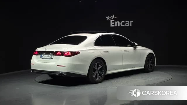 Mercedes-Benz E-Class W214 id 3042507 из Кореи 12