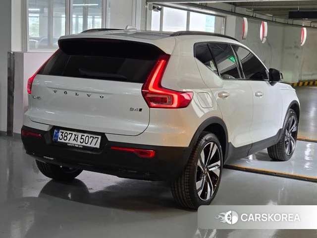 Volvo XC40 id 4374864 из Кореи 10