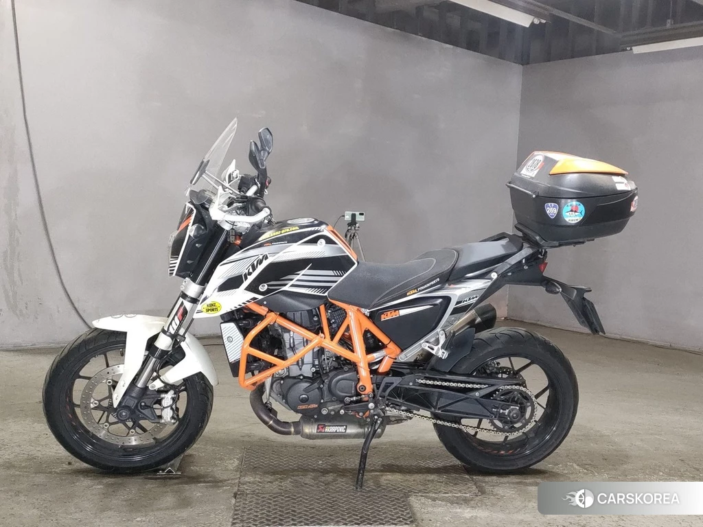 Проданный KTM 690 DUKE 2014 из Японии, фото 2