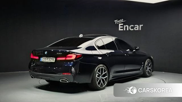 BMW 5 Series (G30) id 4428314 из Кореи 12