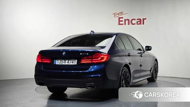 BMW 5 Series (G30) id 4338897 из Кореи 12