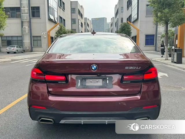 BMW 5 series 2021 Красный из Китая, фото 2