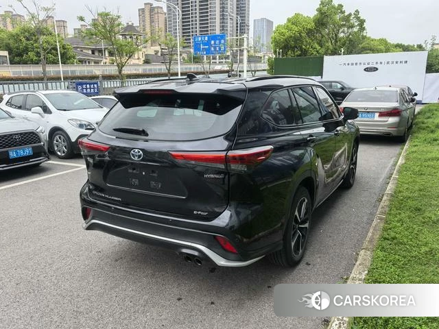 Toyota Crown Lufang 2022 Черный из Китая, фото 2