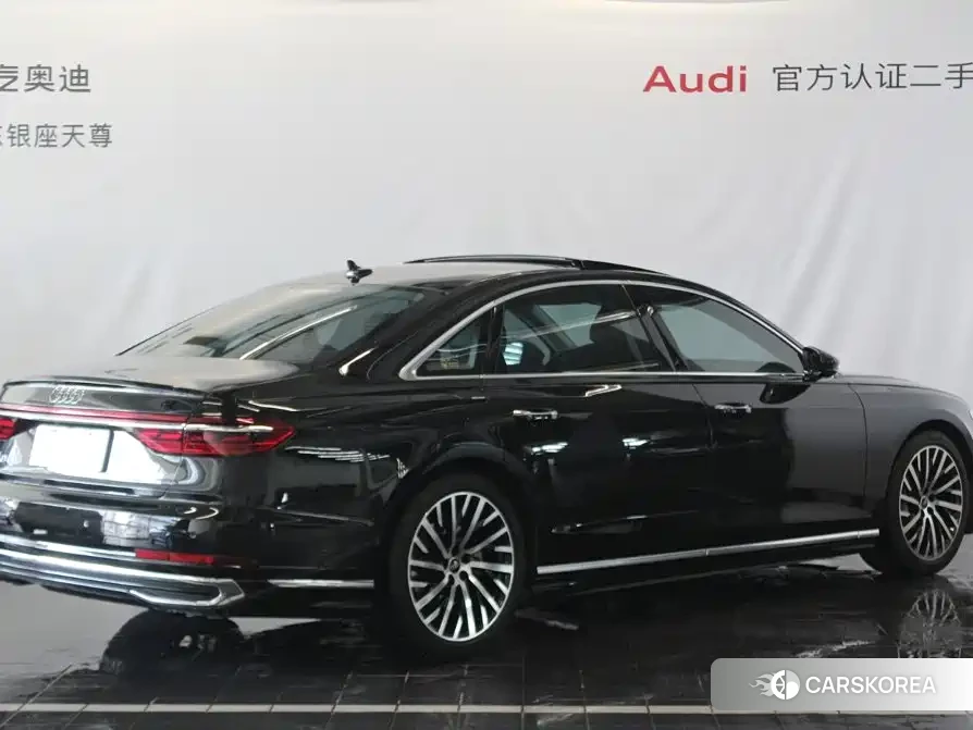 Audi A8 2024 Черный из Китая, фото 3
