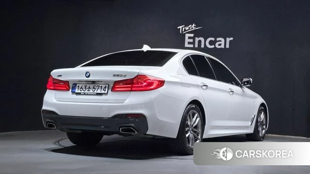 BMW 5 Series (G30) id 4568821 из Кореи 12