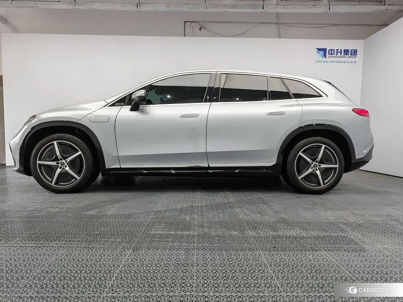 Mercedes-Benz EQS SUV id 4578246 из Китая 12