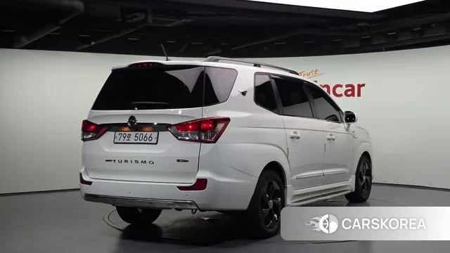 Ssangyong Korando Turismo id 3024599 из Кореи 12